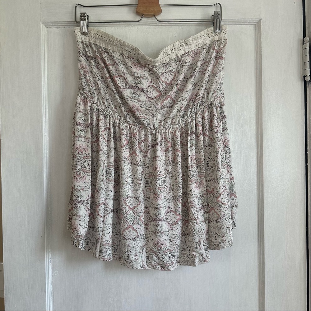 Torrid Cream Crochet w/ Pink design strapless babydoll top
